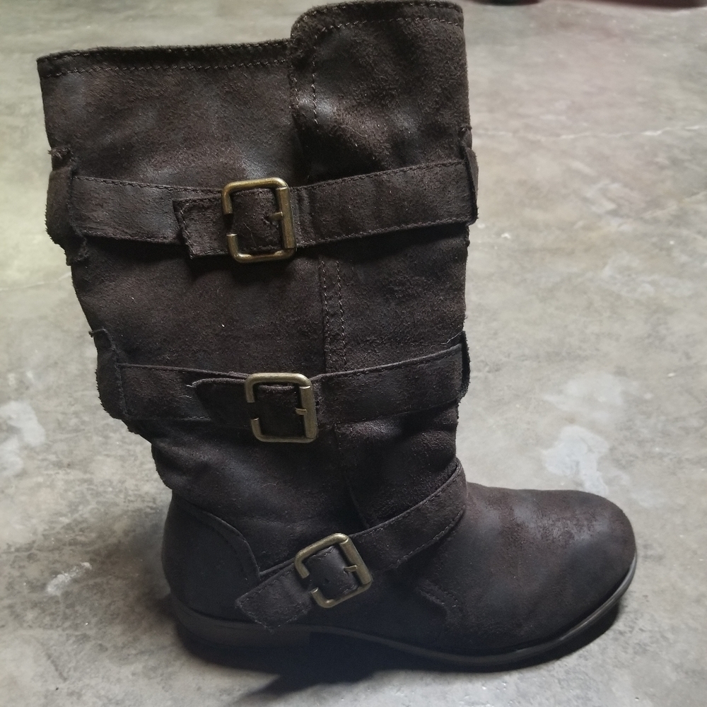 Maurices Boots Size 8